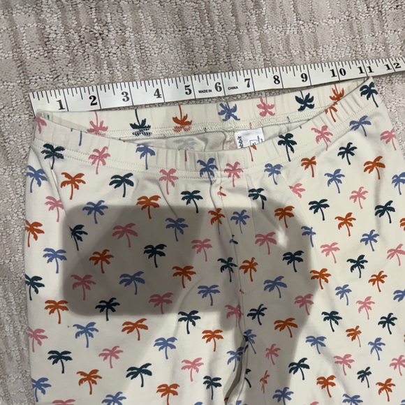 Roller Rabbit x Faherty girls pajamas BOX included - Picture 8 of 13